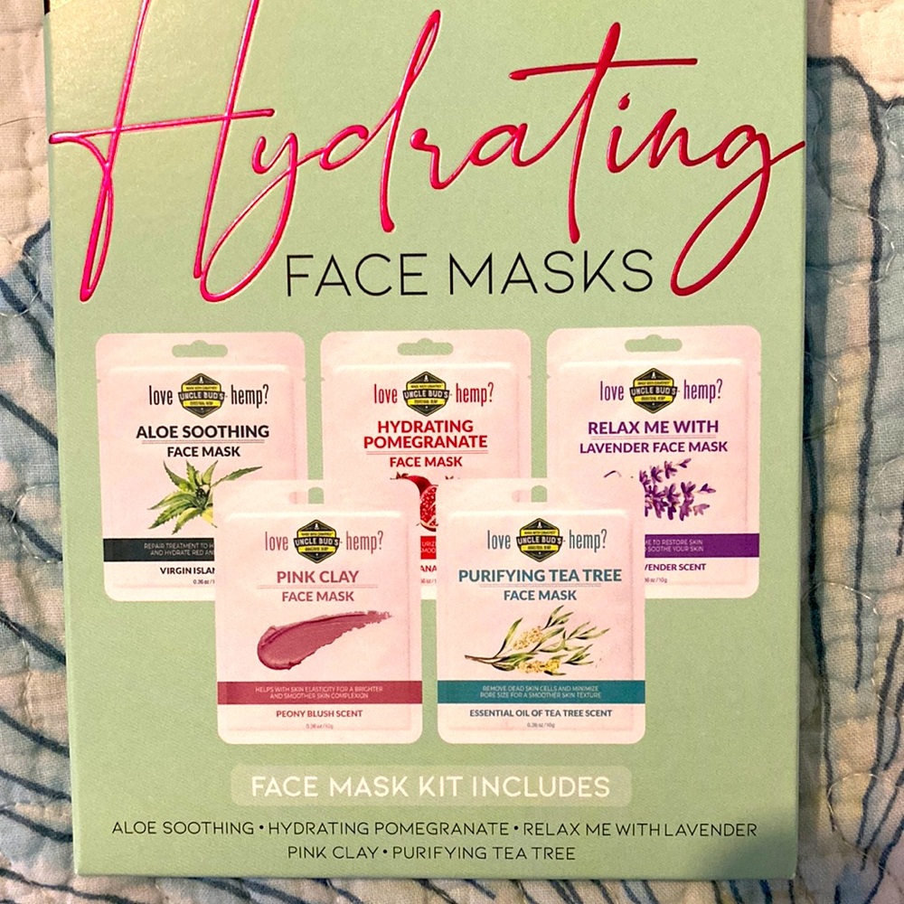NIB Set of 5 clay face masks